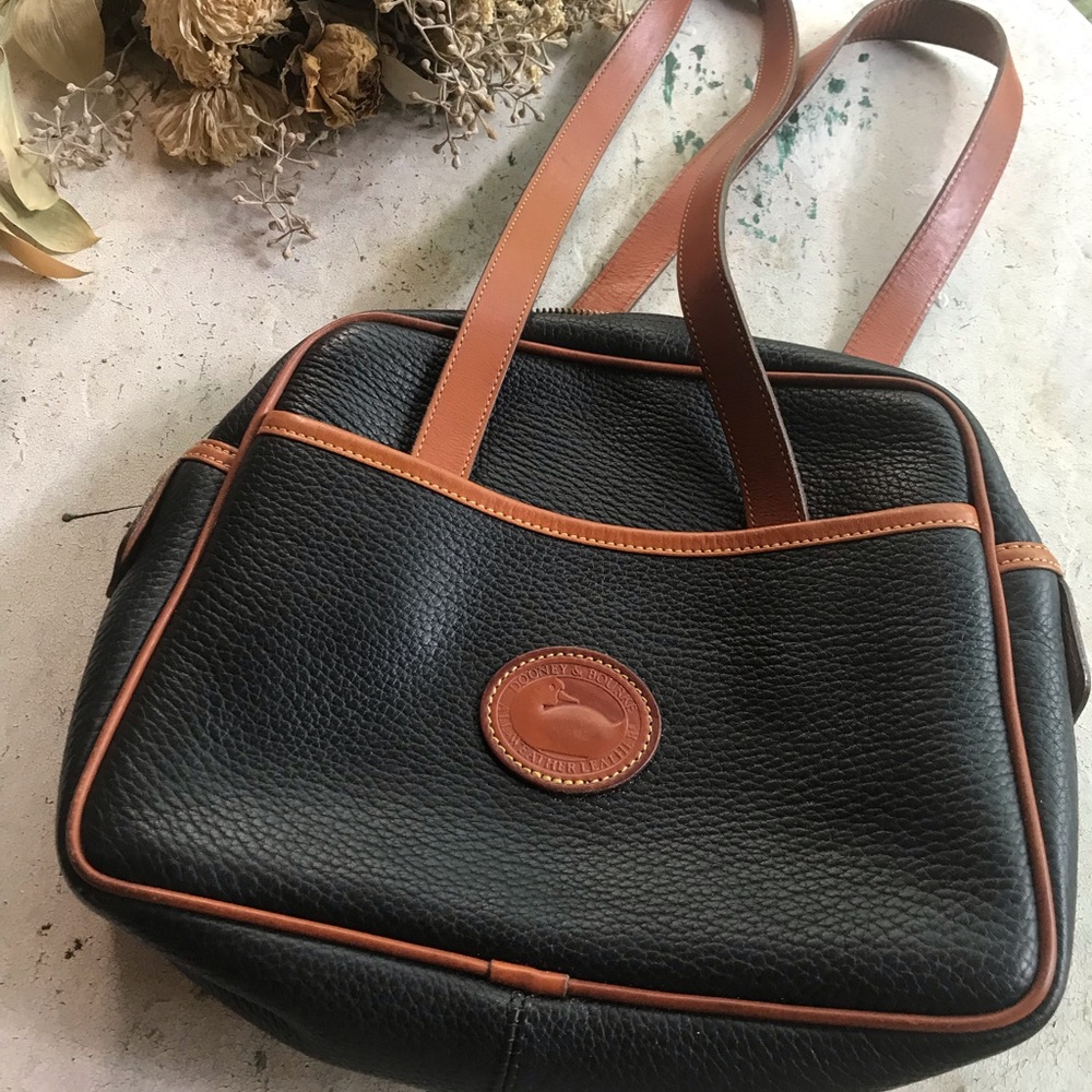 80s Vintage Dooney and Bourke purse